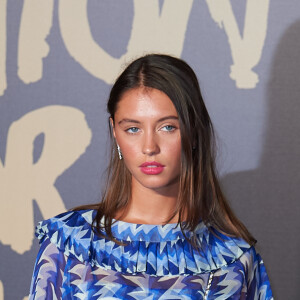 Iris Law au défilé de mode caritatif "Fashion For Relief" au British Museum à Londres. Le 14 septembre 2019.