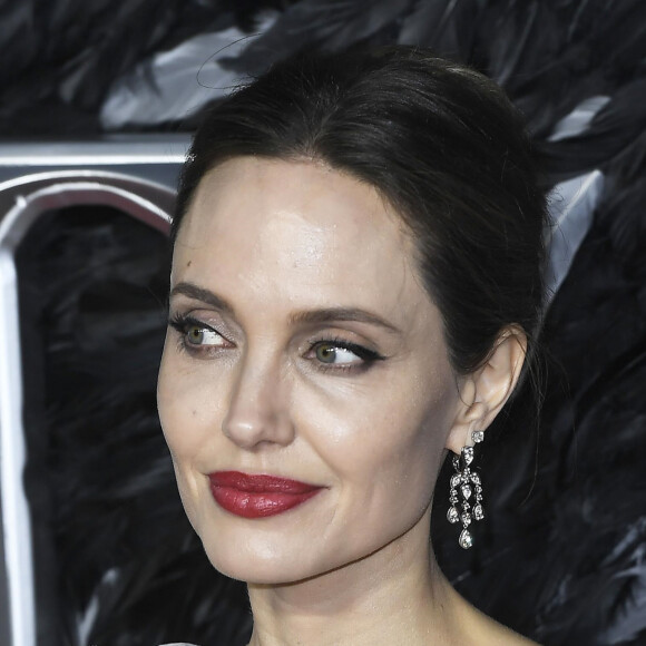 Angelina Jolie - Les célébrités assistent à la première de "Maléfique : Le Pouvoir du Mal" à Londres, le 9 octobre 2019.