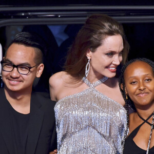Maddox Jolie-Pitt, Angelina Jolie et Zahara Jolie-Pitt à la première du film "Maléfique : Le Pouvoir du mal" au Roppongi Hills Arena à Tokyo, Japon, le 3 octobre 2019. © Future-Image/Zuma Press/Bestimage