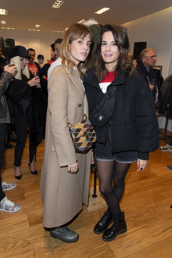 Exclusif - Laura Isaaz et Ornella Fleury lors de la soirée "La Canadienne X Nobis" pour le lancement de la nouvelle collection Nobis dans leur nouvelle boutique au 39 rue du Four à Paris, le 13 novembre 2019. © Pierre Perusseau / Bestimage