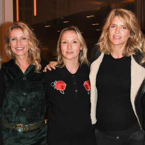 Semi-exclusif - Aure Atika, Ludivine Sagnier, Alexandra Lamy, Audrey Lamy enceinte, Alice Taglioni (enceinte) et Mademoiselle Agnès (Agnès Boulard) - Remise des Bold Woman Awards by Veuve Clicquot au 3 Mazarine à Paris le 14 novembre 2019. © Coadic Guirec/Bestimage14/11/2019 - Paris