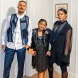 M. Pokora, sa belle-fille Violet et sa compagne Christina Milian avant de se rendre à la 21e cérémonie des NRJ Music Awards le 9 novembre 2019 à Cannes.