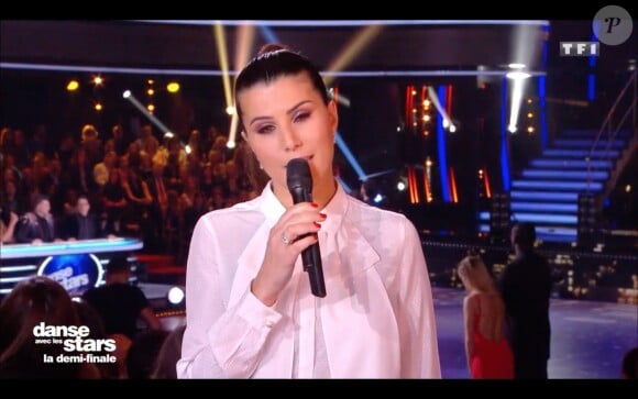 Karine Ferri dans l'émission "Danse avec les stars 10". TF1. Le 16 novembre 2019.