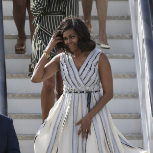 Michelle Obama et ses filles Malia et Sasha arrivent à Madrid le 29 juin 2016.