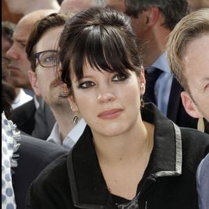 Lily Allen et Sam Cooper - People au défile Louis Vuitton, collection hommes printemps-été 2012. Paris. Le 23 juin 2011.