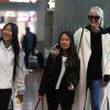 Françoise Thibaut, la mère de Laeticia Hallyday, Jade et Joy, Jimmy Reffas - Laeticia Hallyday arrive en famille avec ses filles et sa mère à l'aéroport Roissy CDG le 19 novembre 2019.