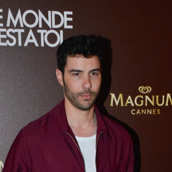 Tahar Rahim - Photocall de la soirée du film "Le monde est à toi" sur la plage Magnum lors du 71ème festival International de Cannes le 12 mai 2018. © CVS-Veeren/Bestimage