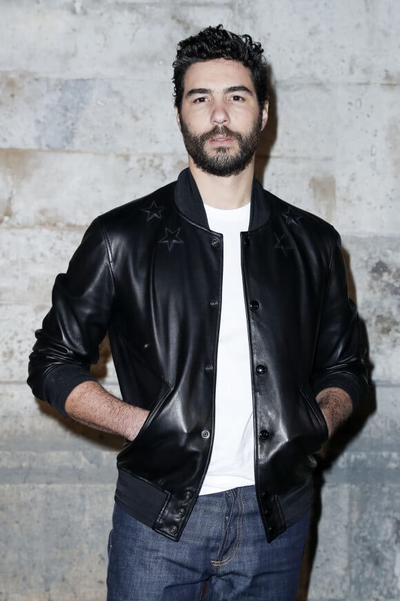 Tahar Rahim - People au défilé de mode prêt-à-porter printemps-été 2017 "Givenchy" à Paris. Le 2 octobre 2016 © Olivier Borde / Bestimage