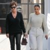 Exclusif - Kris Jenner est allée rendre visite à sa mère M. Jo Campbell avec sa fille Kim Kardashian à son domicile du quartier de Calabasas à Los Angeles, le 19 novembre 2019