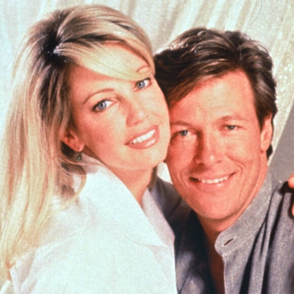 Heather Locklear et Jack Wagner dans la série "Melrose Place". 1992.