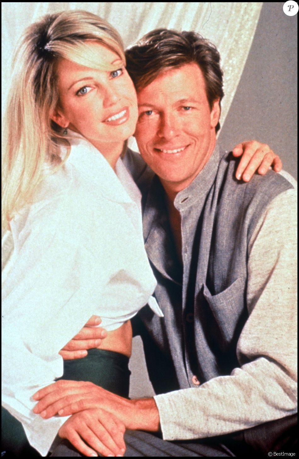 Heather Locklear et Jack Wagner dans la série Melrose Place. 1992
