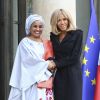 Brigitte Macron reçoit Lalla Malika Issoufou, la femme du président du Niger, au palais de l'Elysée à Paris le 9 octobre 2019. © Gwendoline Le Goff / Panoramic / Bestimage