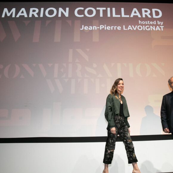 Marion Cotillard participe aux "Conversations" avec Jean-Pierre Lavoignat lors de la 18ème édition du Festival International du Film de Marrakech (FIFM), le 30 novembre 2019. © Romuald Meigneux/Bestimage