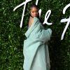 Rihanna assiste à la cérémonie des "Fashion Awards 2019" au Royal Albert Hall à Londres, le 2 décembre 2019.