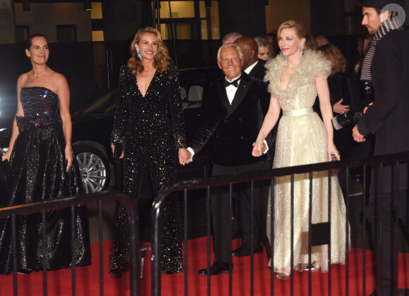 Roberta Armani, Julia Roberts, Giorgio Armani et Cate Blanchett arrivent au Royal Albert Hall pour la soirée des "Fashion Awards 2019" . Londres, le 2 décembre 2019.