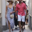 Eva Longoria, son mari Jose Baston se promènent en amoureux dans les rues de Capri en Italie le 14 juillet 2019.