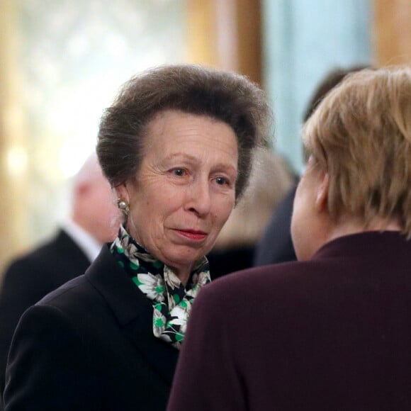 La princesse Anne et Angela Merkel (de dos) - La reine Elisabeth II d'Angleterre donne une réception à Buckingham Palace à l'occasion du Sommet de l'Otan à Londres, le 3 décembre 2019.