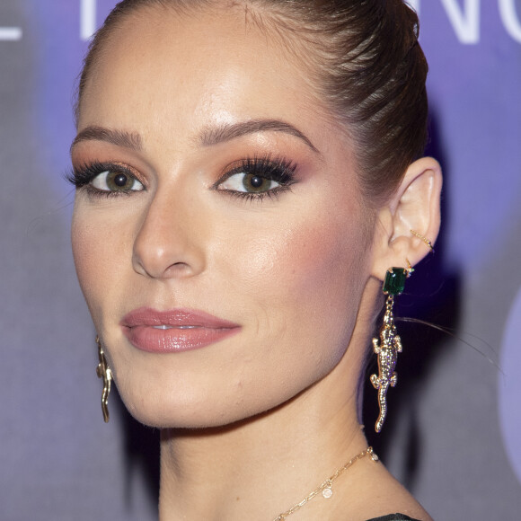 Exclusif - Maëva Coucke (Miss France 2018) lors de la 3ème édition de la soirée de gala de l'association Geneticancer à l'école hôtelière Médéric à Paris le 16 novembre 2019. A l'occasion de la 3ème édition du Gala de Génèticancer, l'Agence de Communication Sandra & co est heureuse d'avoir collaboré avec Laetitia Mendes pour cette association caritative ce samedi 16 novembre à l'école hôtelière Médéric de Paris.&8232; Génèticancer est une association dédiée à la lutte contre les cancers génétiques et / ou d'origines héréditaires. Pionnière et unique, elle a été créée par Laetitia Mendes dans le but de répondre au manque d'information, de partage d'expériences et de soutien. En effet, porteuse du gène BRCA1 Laetitia est la porte-parole des familles prédisposées aux cancers génétiques. Elle organise des appels aux dons pour financer des projets de recherche, et différentes actions de l'association : Campagne nationale d'informations, conférences et évènements.&8232; &8232;A l'occasion de ce dîner orchestré par le chef du Meurice, Jocelyne Herland, bras droit d'Alain Ducasse et sa brigade. De nombreux performeurs tels que : Audrey Mendes, Léa Crevon, Maxime Tabart ont été présents pour assurer le show. La présidente Laetitia Mendes accompagnée de la marraine Sandra Sisley ainsi que du parrain Loic Berardengo on fait un discours. &8232; &8232;La journaliste Elsa.Wolinski invitée d'honneur à récité les notions de courages et de transmission. Une tombola prestigieuse avec de nombreux lots confiés par nos partenaires a été organisé afin de collecter un maximum de dons. L'ambiance musicale a été assuré pas Miss Kriss djette emblématique des soirées parisiennes.&8232; &8232;Et pour finir l'after party intitulé " la purple nation " qui s'est déroulé à L'ARC dans l'un des clubs chics et branché de la capitale. © Pierre Perusseau / Bestimage