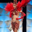 Le costume de Maëva Coucke, signé le Moulin Rouge, pour l'élection de Miss Univers 2019.