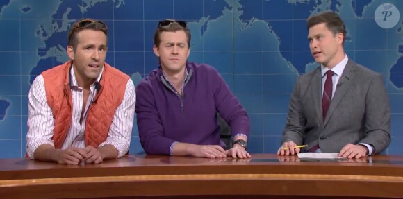 Ryan Reynolds et Colin Jost dans l'émission "Saturday Night Live". Le 24 novembre 2019.