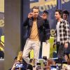 Exclusif - Ryan Reynolds a fait une chute sans gravité entre le podium et la foule au Comic Con de Sao Paulo le 7 décembre 2019.