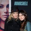 Rosanna Arquette et sa fille Zoe Sidel assistent à l'avant-première du film "Scandale" au Regency Village. Westwood, Los Angeles, le 10 décembre 2019.