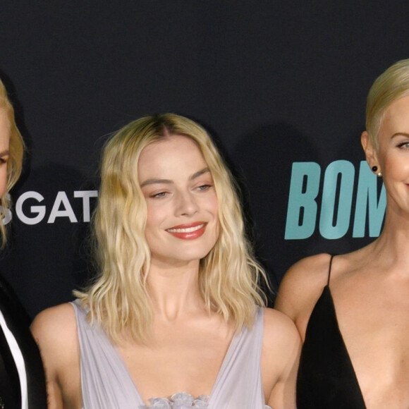 Nicole Kidman, Margot Robbie et Charlize Theron assistent à l'avant-première du film "Scandale" au Regency Village. Westwood, Los Angeles, le 10 décembre 2019.