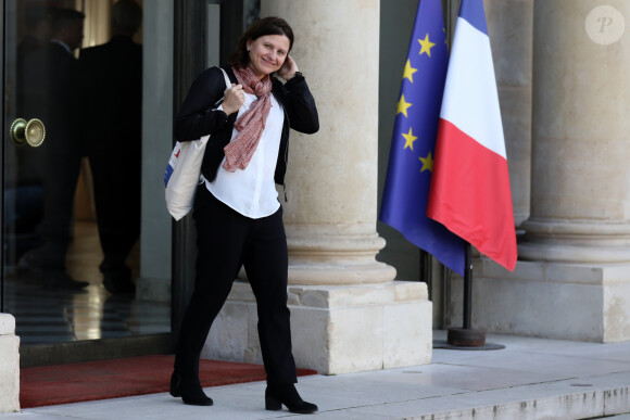 Roxana Maracineanu, ministre des sports à la sortie du conseil des ministres du 20 novembre 2019 au palais de l'Elysée à Paris. © Stéphane Lemouton / Bestimage