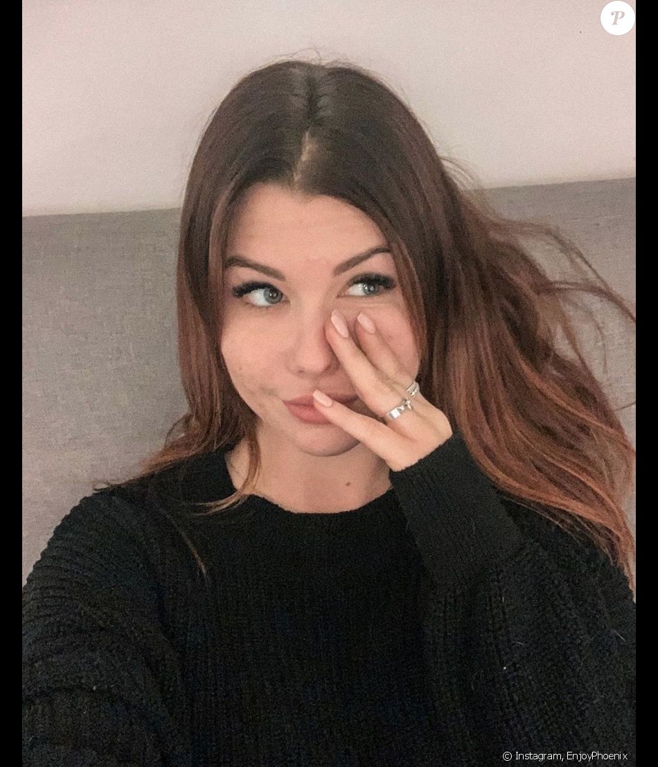 Marie Lopez Alias Enjoyphoenix Sur Instagram Le 20 Novembre 2019 Purepeople