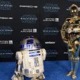 R2D2 et CP30 assistent à l'avant-première de Star Wars: The Rise Of Skywalker au El Capitan Theatre. Hollywood, Los Angeles, le 16 décembre 2019.