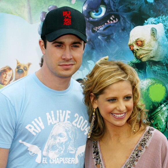 Sarah Michelle Gellar et Freddie Prinze Jr. - Première du film "Scooby Doo 2" à Los Angeles. Le 22 mars 2004.