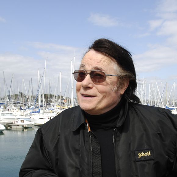Archives - Alain Barrière au port de La Trinité-sur-Mer le 11 avril 2006. ©Patrick Carpentier / Bestimage