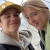 Romeo Beckham et sa petite amie Mia Regan sur le toit de la Tour Eiffel à Paris. Décembre 2019.