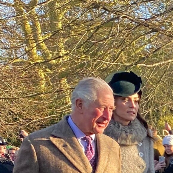 Le prince Charles, prince de Galles, Kate Middleton, duchesse de Cambridge, la princesse Charlotte, le prince William, duc de Cambridge et le prince George assistent à la messe de Noël en l'église Sainte-Marie-Madeleine à Sandringham au Royaume-Uni, le 25 décembre 2019.