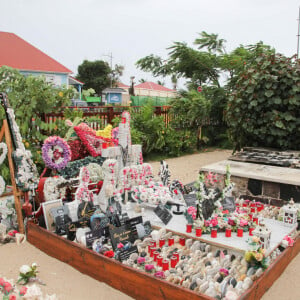 Exclusif - Illustration de la tombe de Johnny Hallyday au cimetière de Lorient à Saint-Barthelemy, Antilles françaises, France, le 28 août 2019.