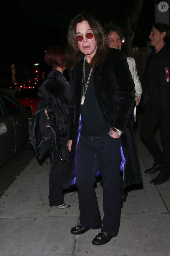 Ozzy Osbourne et sa femme Sharon Osbourne sont allés fêter l'anniversaire de leur ami Billy Idol au restaurant Mr. Chow à Beverly Hills, le 30 novembre 2018