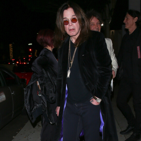 Ozzy Osbourne et sa femme Sharon Osbourne sont allés fêter l'anniversaire de leur ami Billy Idol au restaurant Mr. Chow à Beverly Hills, le 30 novembre 2018