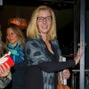 Lisa Kudrow est allée diner avec des amis au restaurant Craig dans le quartier de West Hollywood à Los Angeles, le 9 décembre 2019  Actress Lisa Kudrow has dinner with Friends at Craig's in West Hollywood. 9th december 201909/12/2019 - Los Angeles
