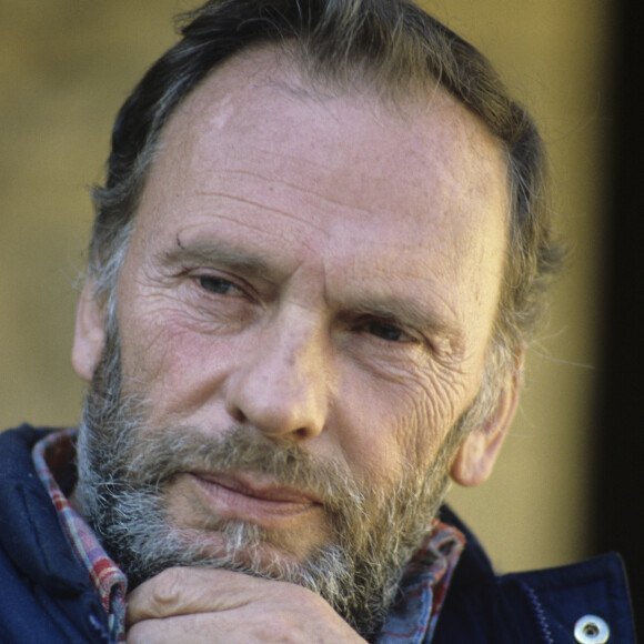 En France, dans le Gard, portrait de Jean-Louis Trintignant, à son domicile février 1985 © Michel Croizard via Bestimage