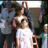 Eva Longoria, Ricardo Chavira et Madison De La Garza sur le tournage de Desperate Housewives, à Burbank. Le 6 avril 2009
