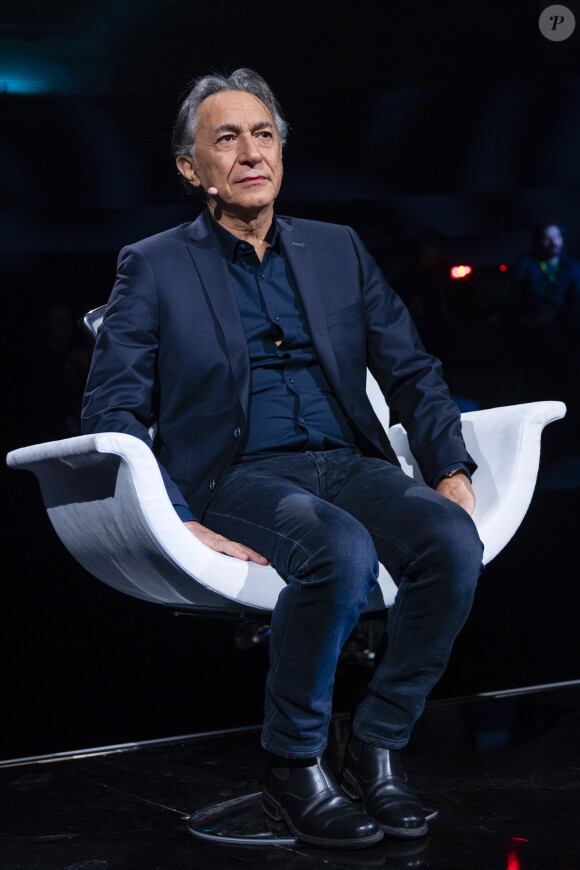 Exclusif - Richard Berry - Enregistrement de l'émission "La Chanson secrète 4", qui sera diffusée le 4 janvier 2020 sur TF1, à Paris. Le 17 décembre 2019 © Gaffiot-Perusseau / Bestimage