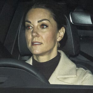 Kate Middleton quittant Kensington Palace, à Londres, le 13 janvier 2020.