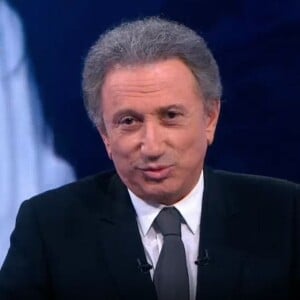 Michel Drucker ému aux larmes à la fin de l'émission hommage à Johnny Hallyday diffusée mercredi 6 décembre 2017 sur France 2.