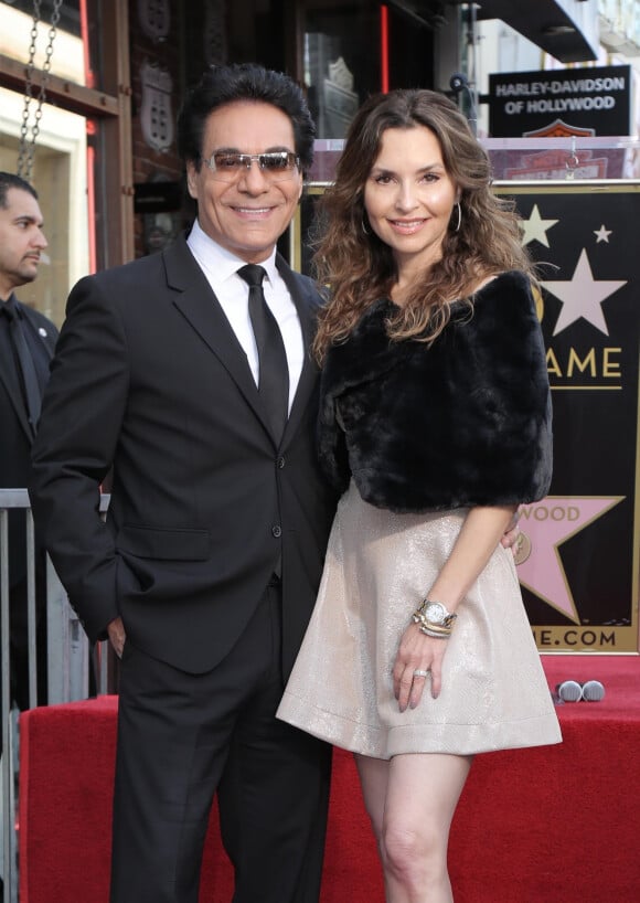 Andy Andranik Madadian et sa femme Shani Rigsbee - Le chanteur arméno-iranien Andy Madadian lors de l'inauguration de son étoile sur le Walk Of Fame à Los Angeles. Le 17 janvier 2020