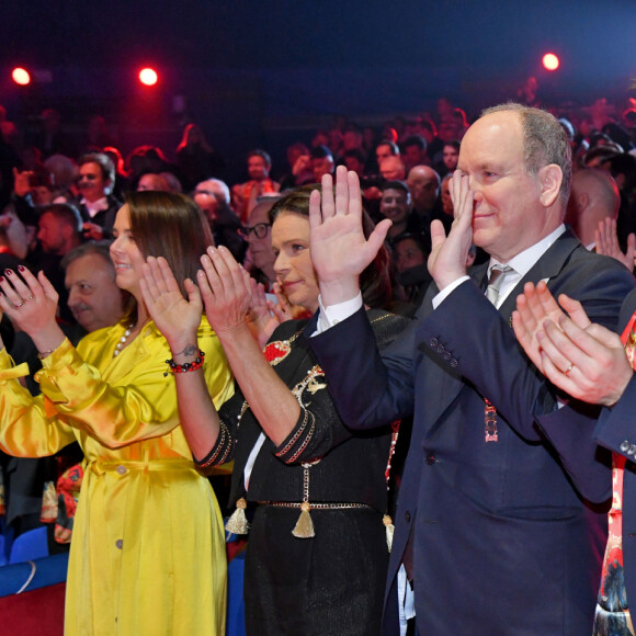 Pauline Ducruet, la princesse Stéphanie de Monaco, le prince Albert II de Monaco, Louis Ducruet et sa soeur Camille Gottlieb durant la soirée de Gala du 44eme Festival International du Cirque de Monte-Carlo à Monaco le 21 janvier 2020. Le Festival se déroule sous le chapiteau de Fontvieille du 16 au 26 janvier 2020. © Bruno Bebert/Bestimage