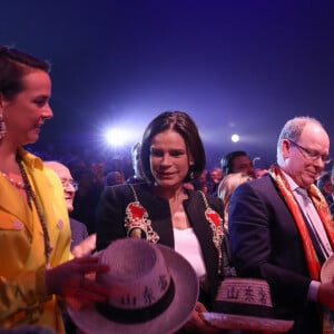 Pauline Ducruet, la princesse Stéphanie de Monaco, le prince Albert II de Monaco, Louis Ducruet et Camille Gottlieb - Soirée de Gala du 44ème Festival International du Cirque de Monte-Carlo à Monaco le 21 janvier 2020. Le Festival se déroule sous le chapiteau de Fontvieille du 16 au 26 janvier 2020. © Olivier Huitel / Pool Monaco / Bestimage