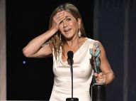 Jennifer Aniston et Brad Pitt tactiles aux SAG awards : Elle réagit