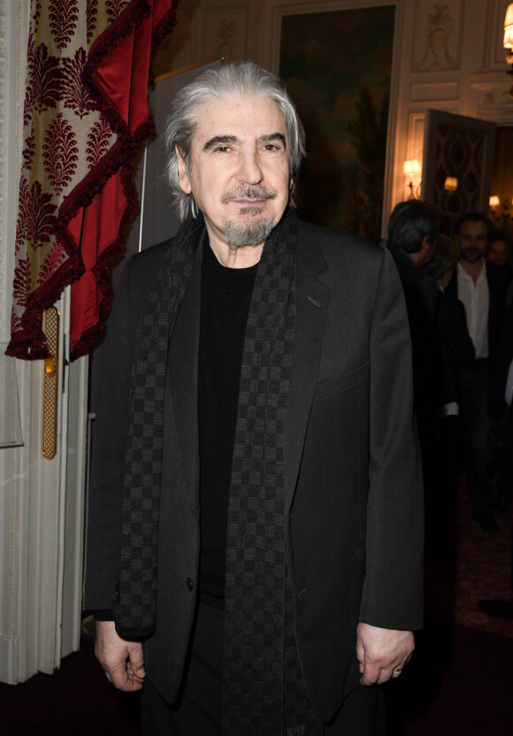 Serge Lama - Lancement du livre "Sardou Regards" de B.Kossek à l'hôtel Raphael à Paris, France, le 15 avril 2019. © Coadic Guirec/Bestimage