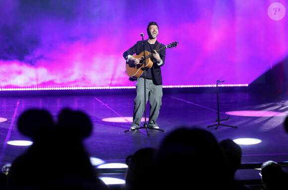 Christophe Maé - Disneyland Paris a accueilli 300 enfants hospitalisés avec la Fondation Hôpitaux de Paris – Hôpitaux de France à Marne-la-Vallée, France, le 29 janvier 2020. © Dominique Jacovides/Bestimage