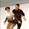 Sarah Abitbol et Stéphane Bernadis lors du Championnat de France de Patinage sur glace et Artistique le 8 décembre 2001 © JB Autissier / Panoramic / Bestimage